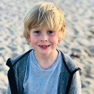 Meet your Posher, Christie